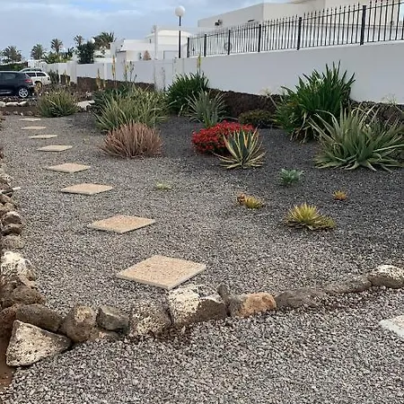 Linda * Playa Blanca (Lanzarote)