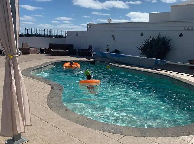 Linda فيلة بلايا بلانكا